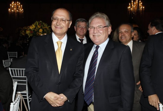J.G. Vantine ao lado do Governador do Estado de São Paulo Geraldo Alkmin